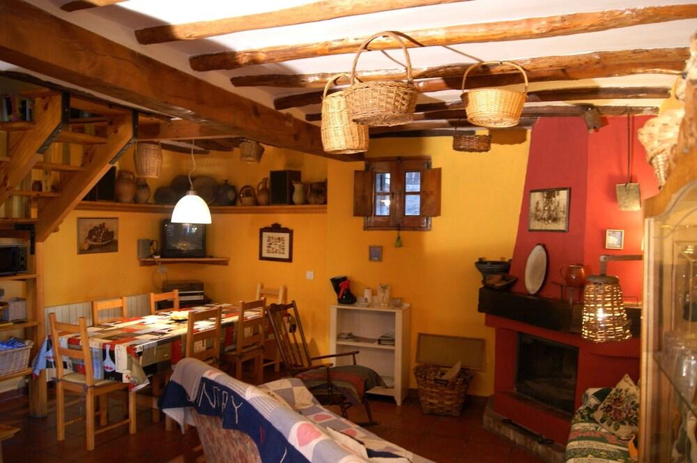 Casasdetrevijano Canon Del Rio Leza Soto en Cameros Εξωτερικό φωτογραφία
