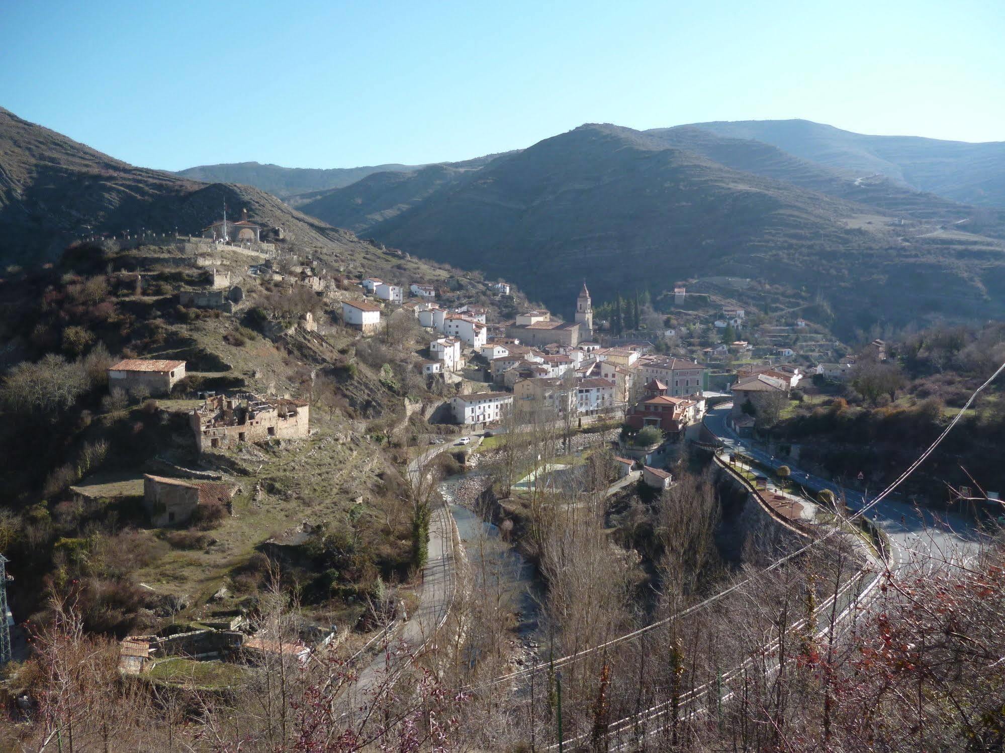Casasdetrevijano Canon Del Rio Leza Soto en Cameros Εξωτερικό φωτογραφία